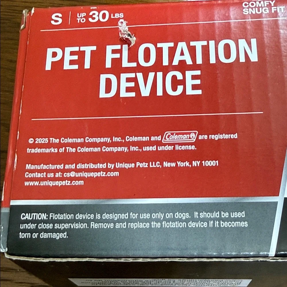 Coleman Pet Flotation Vest in Tropical Green. Size Small.